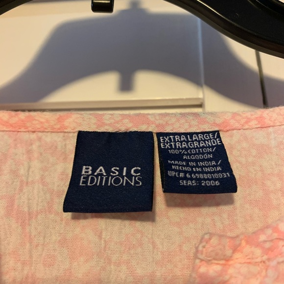 🍒 4/$15 Basic Edition size XL   light peach top - Picture 3 of 3